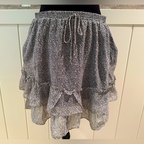 NEW NWOT Sienna Sky Black White Ivory Ruffle Mini Skirt XL Extra Large - Picture 1 of 5